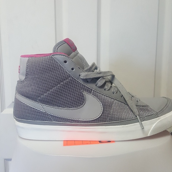 Nike Shoes | Nike Ankle Sneakers | Poshmark